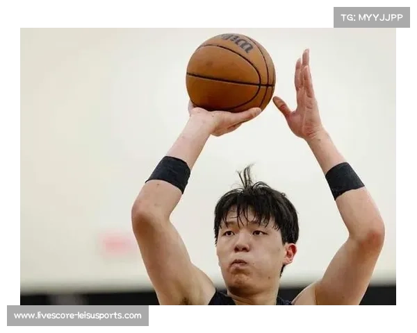 比卢普斯称杨瀚森天赋出众表示信任源于实力与国籍无关